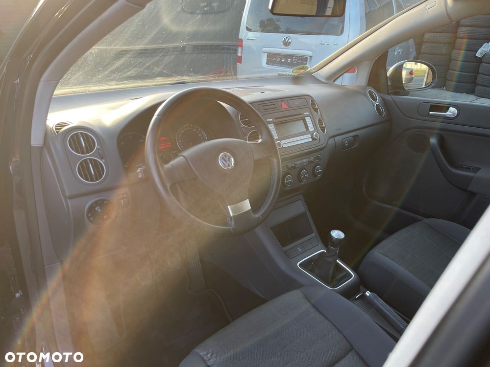 Volkswagen Golf Plus 1.9 TDI Tour - 21