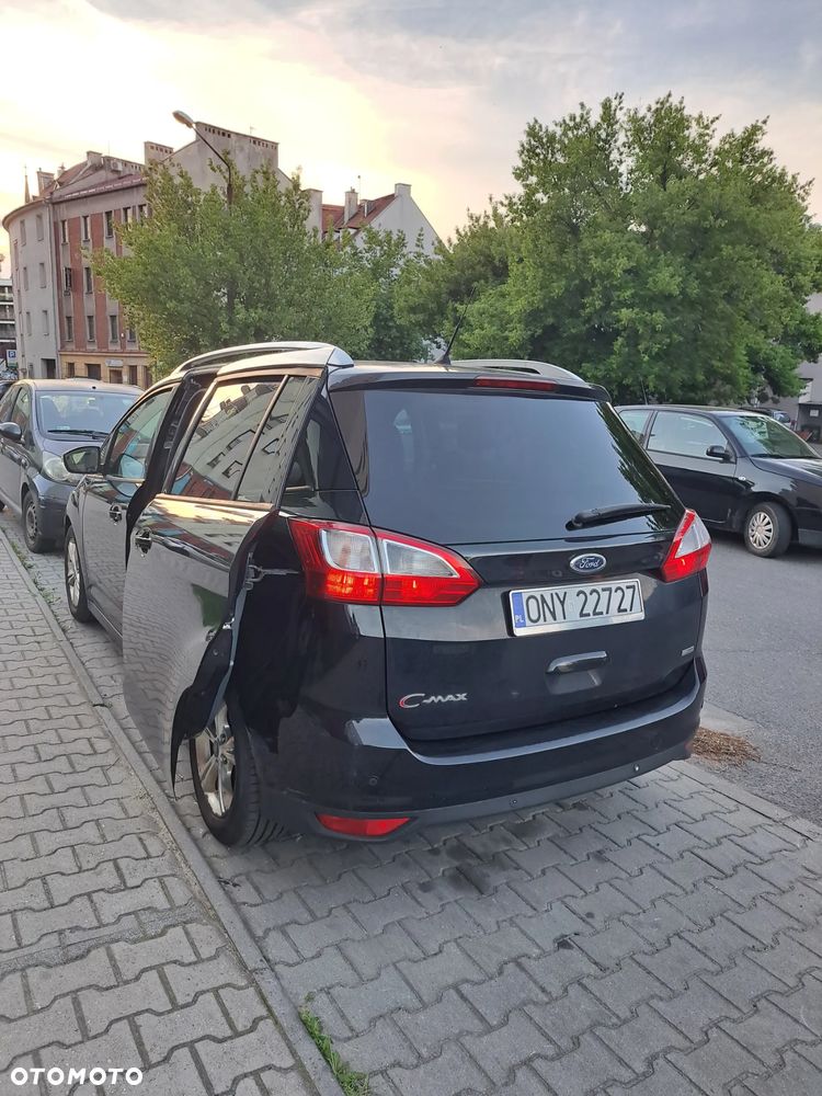 Ford Grand C-MAX - 7