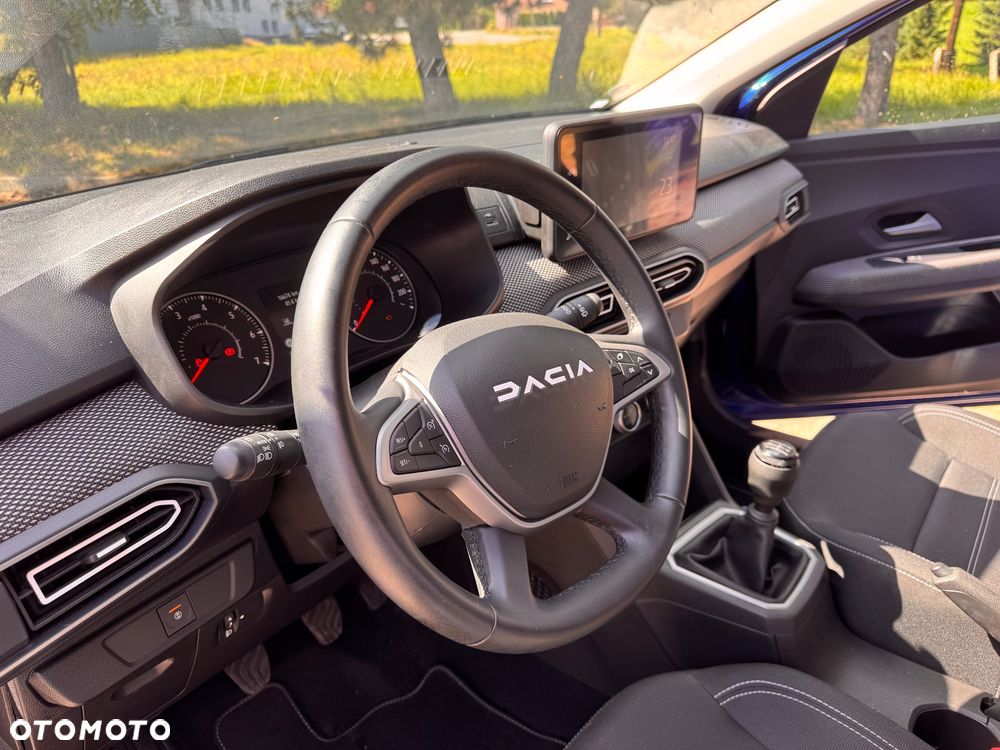Dacia Sandero TCe 90 Essential - 12