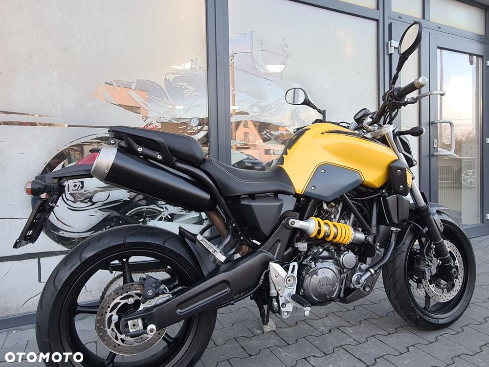 Yamaha MT - 10