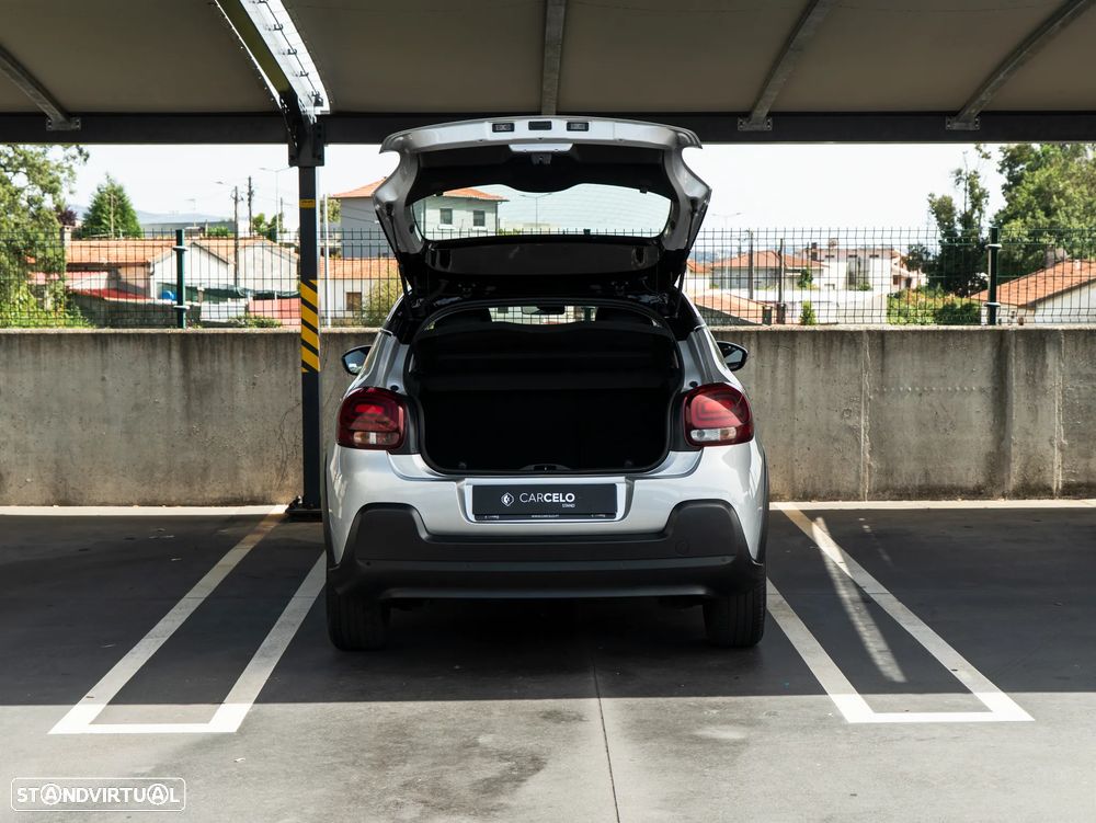 Citroën C3 1.2 PureTech Shine - 32