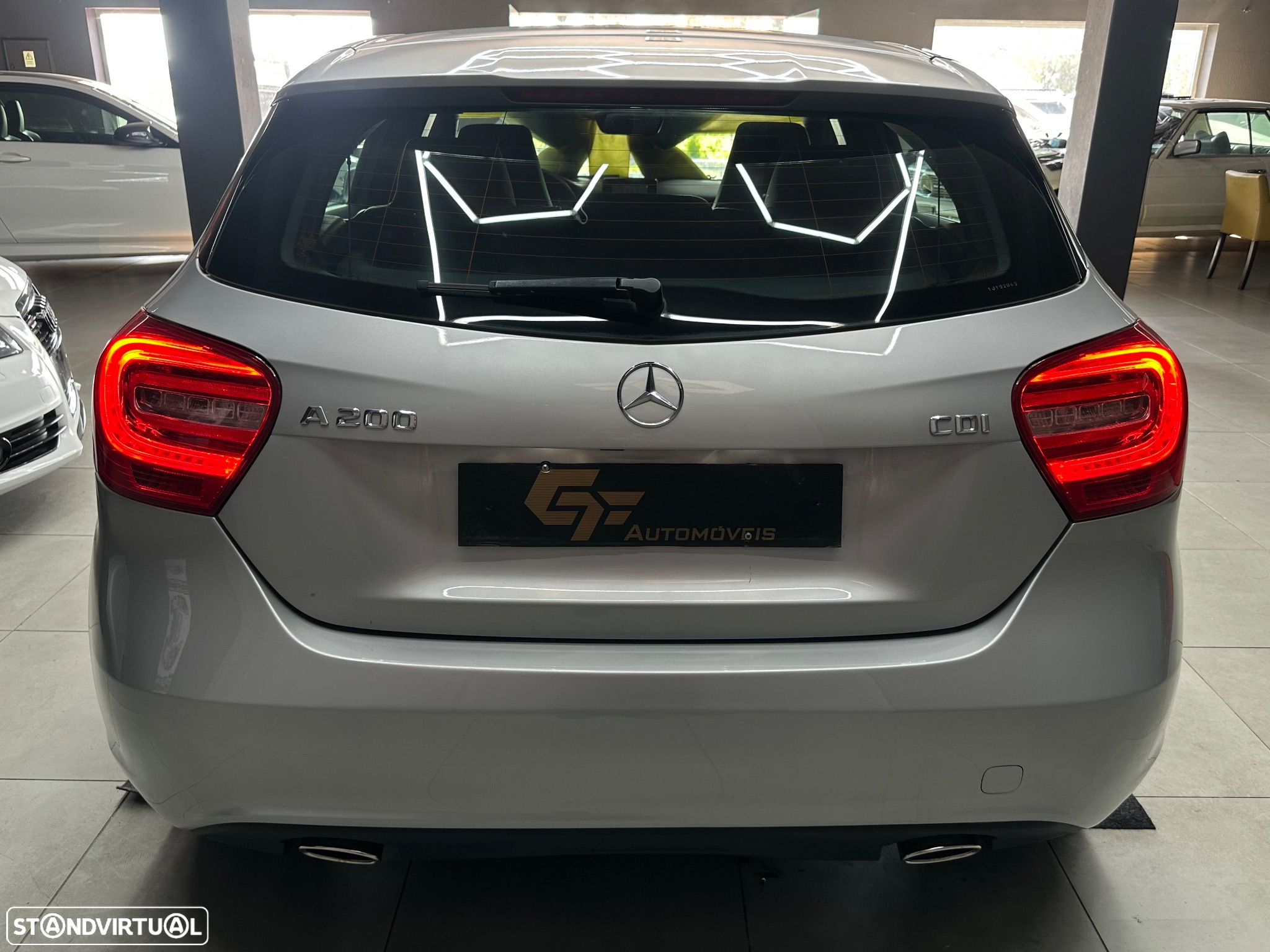 Mercedes-Benz A 200 CDI (BlueEFFICIENCY) Urban - 10
