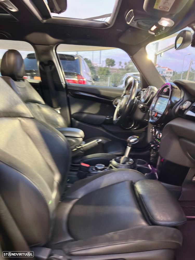 MINI 5 Portas Cooper SD Sport Aut. - 10