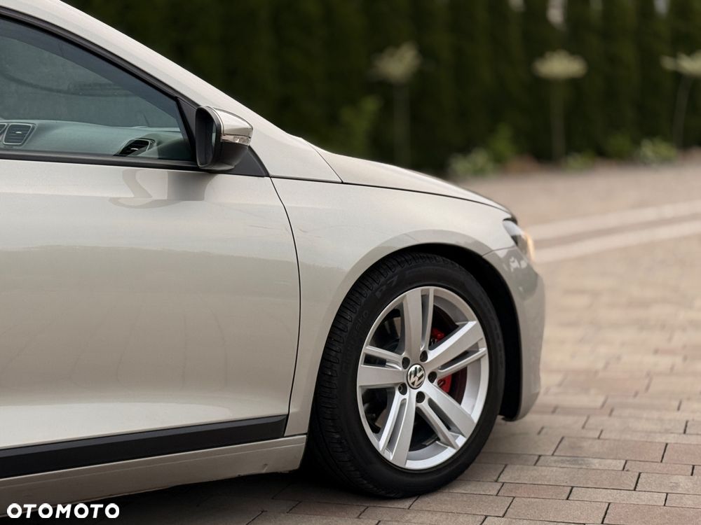 Volkswagen Scirocco 2.0 TSI - 9