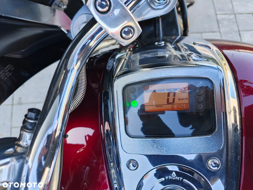 Honda VTX - 8
