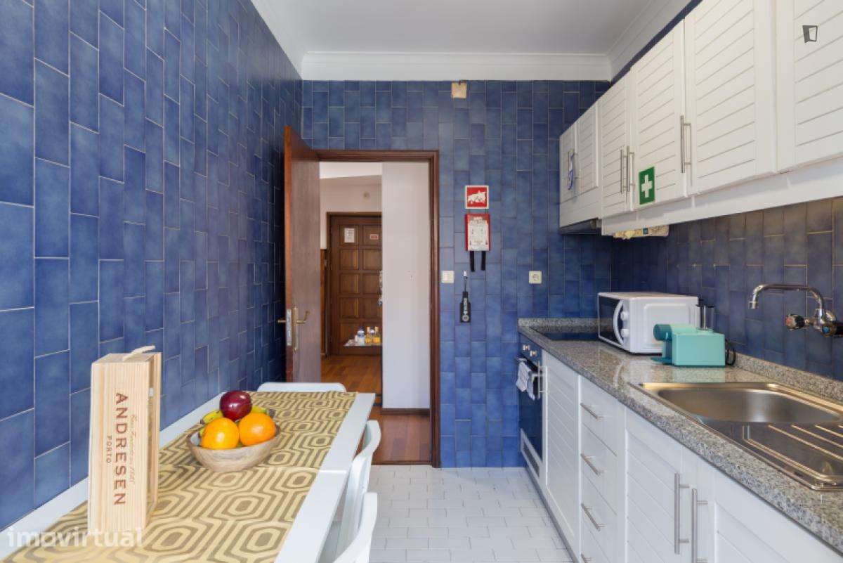 Apartamento com 1 quartos - localizado em Cedofeita Porto - Grande imagem: 4/35