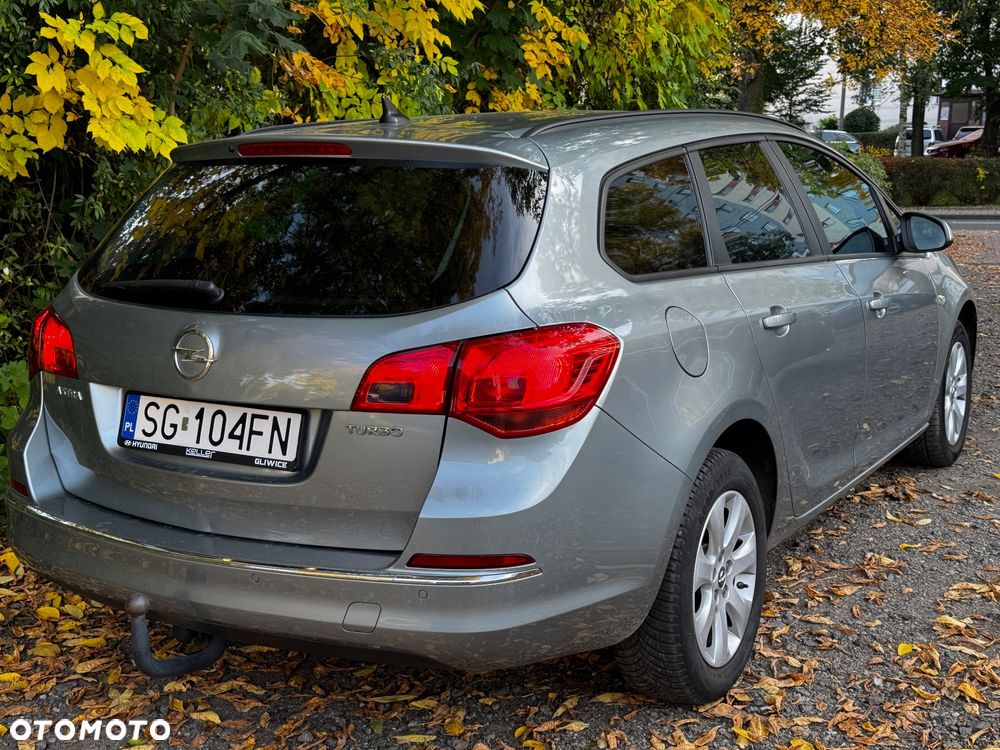 Opel Astra 1.4 Turbo - 2