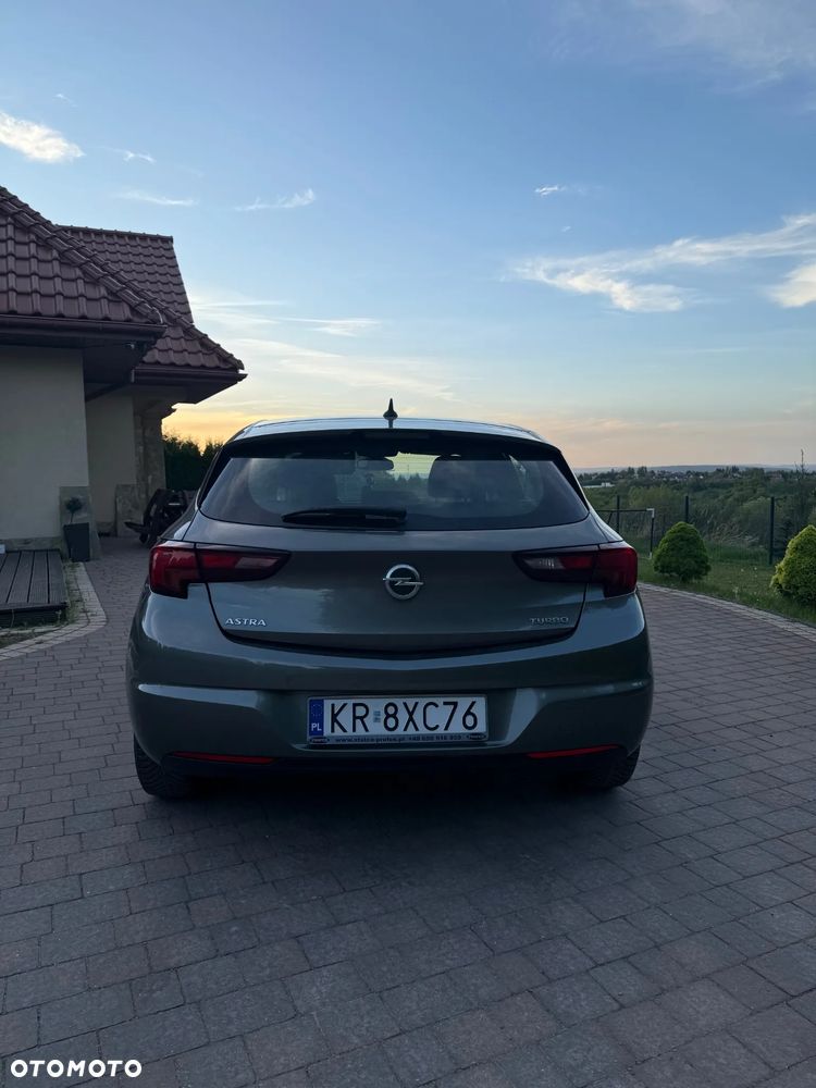 Opel Astra 1.4 T Dynamic S&S - 4