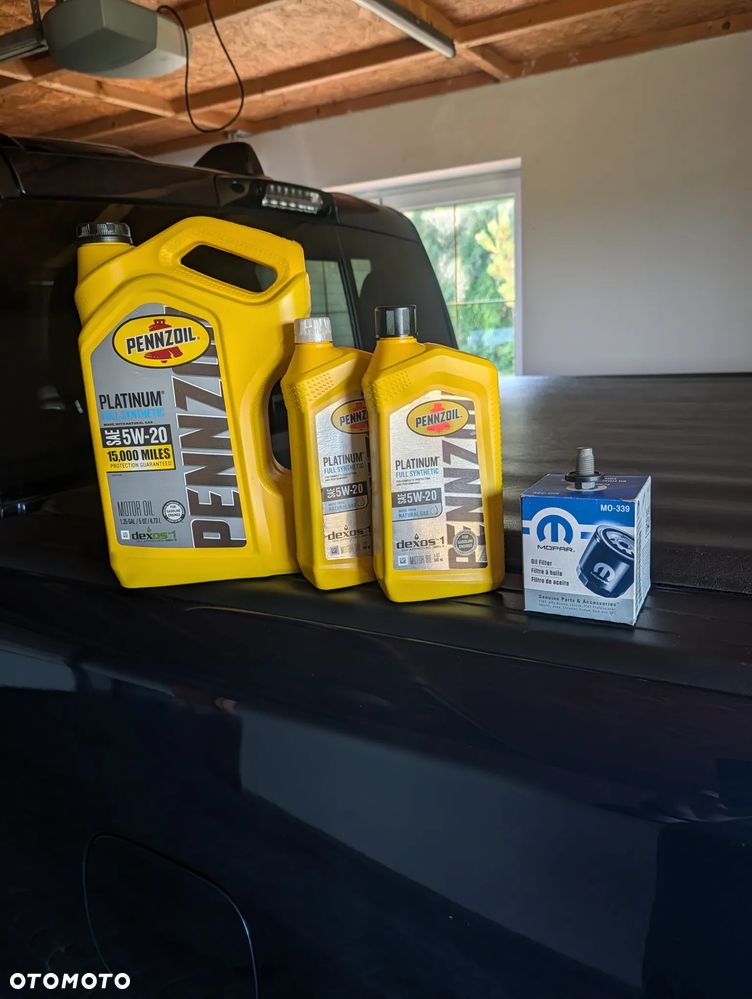 RAM 1500 Crew Cab Shortbed Bighorn - 14