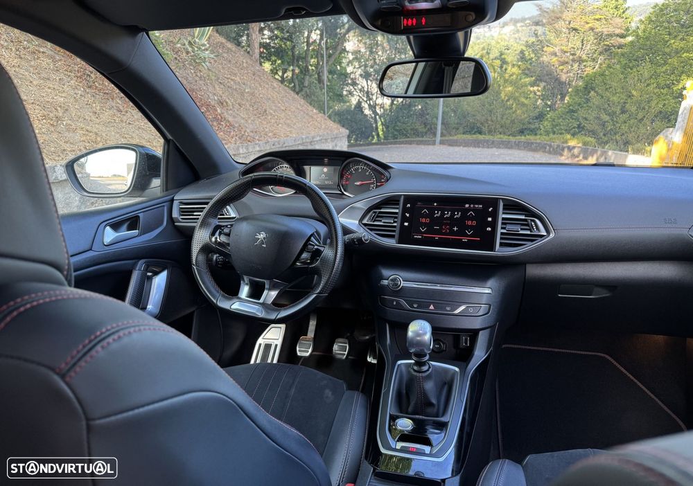 Peugeot 308 1.5 BlueHDi GT Line - 15