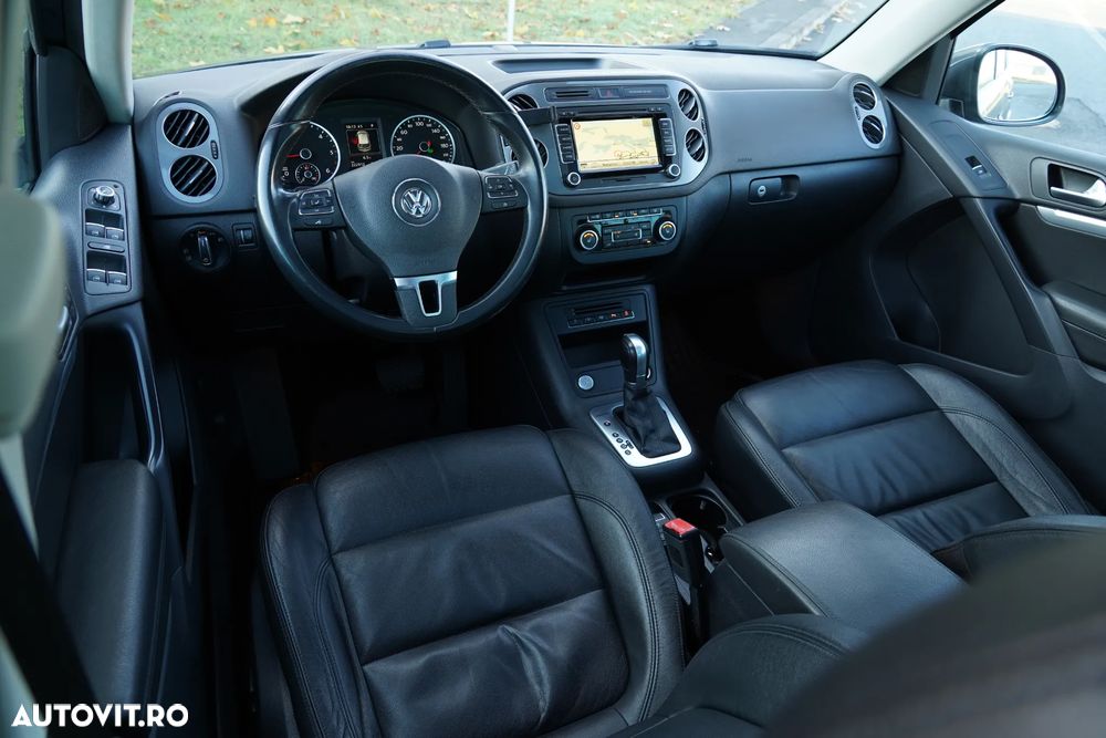 Volkswagen Tiguan 2.0 TDI DPF 4Motion BlueMotion Technology DSG Sport & Style - 10