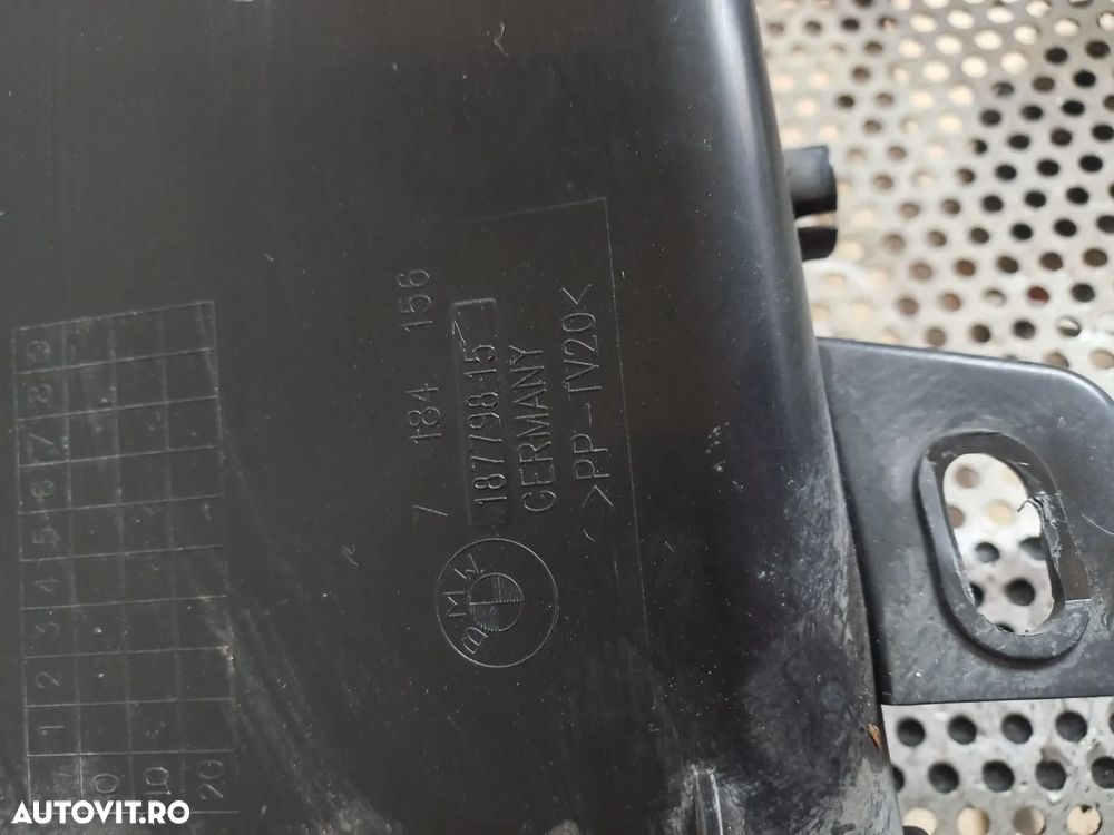 Tubulatura Conducta Tub Admisie Aer Carenaj Fata Bmw Seria 7 F01 F02 F03 F04 Dezmembrez Bmw F01 Ser - 5
