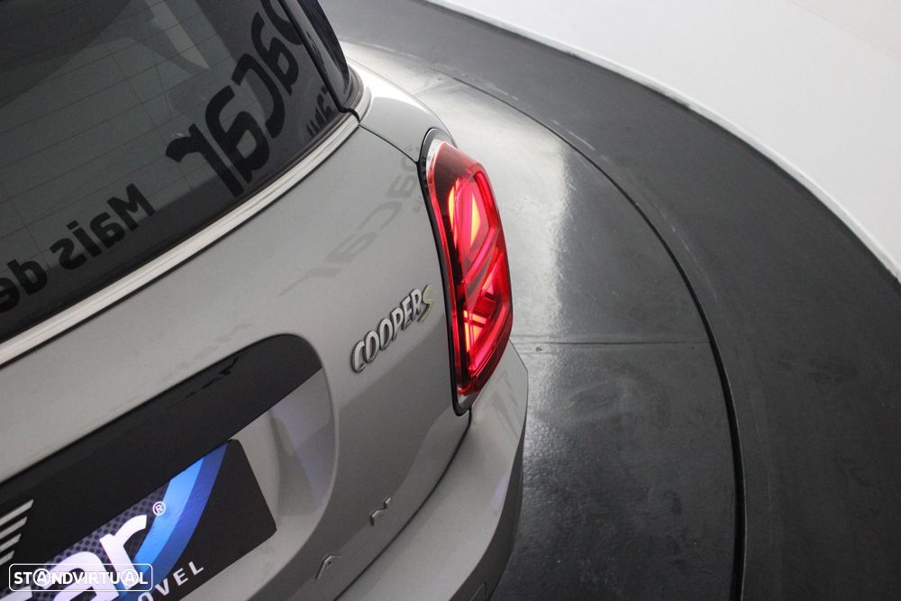 MINI Countryman Cooper SE ALL4 Auto - 41