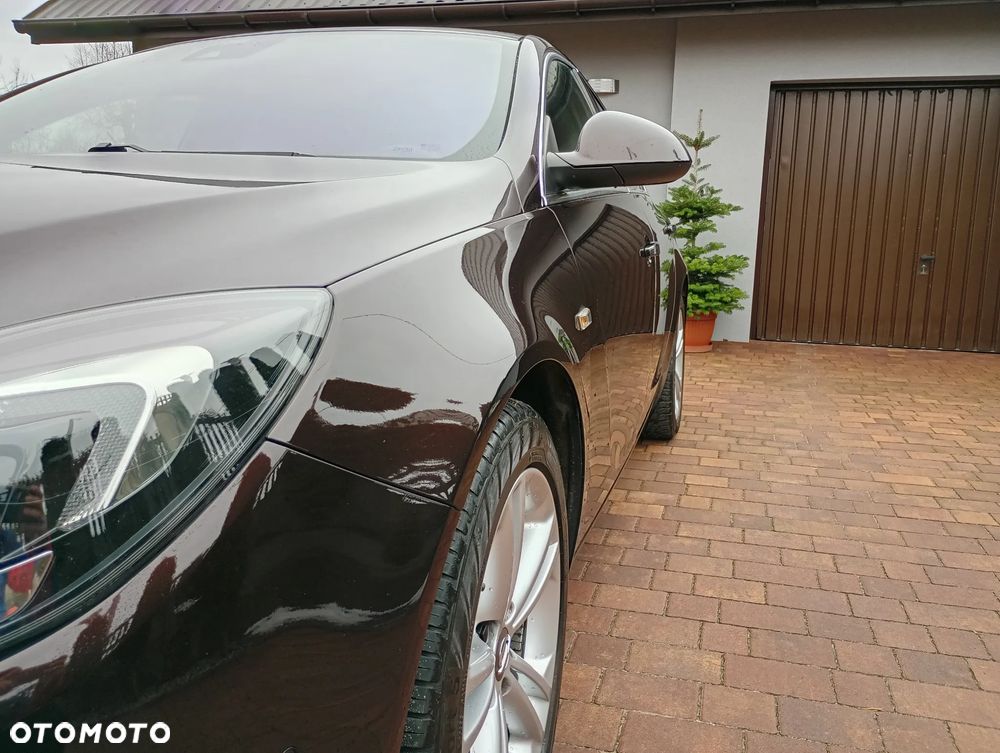 Opel Insignia - 14