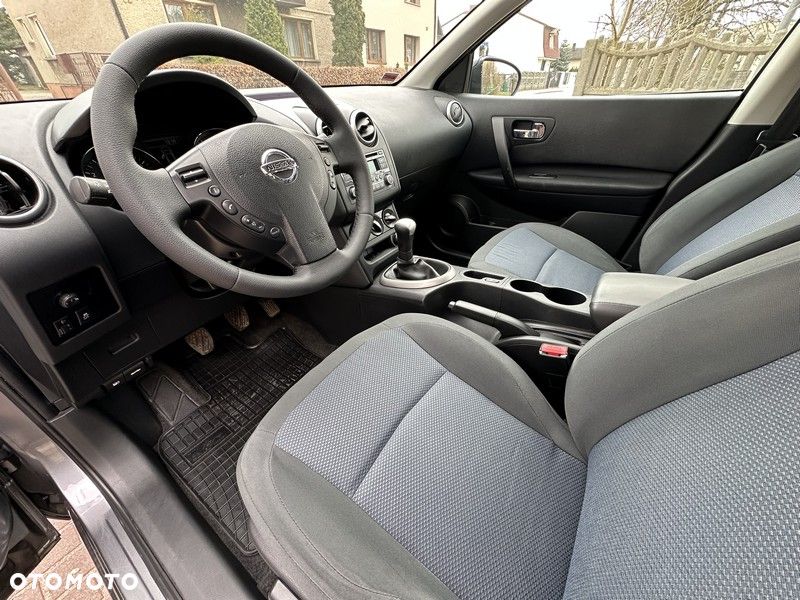 Nissan Qashqai - 11
