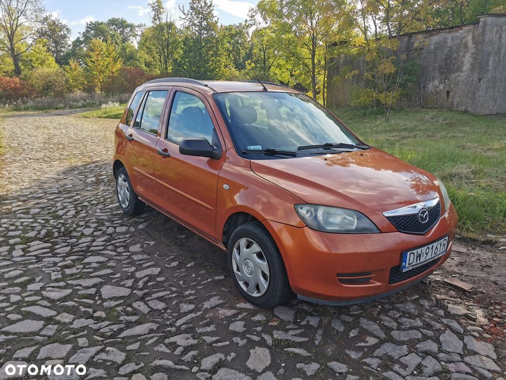 Mazda 2 - 1