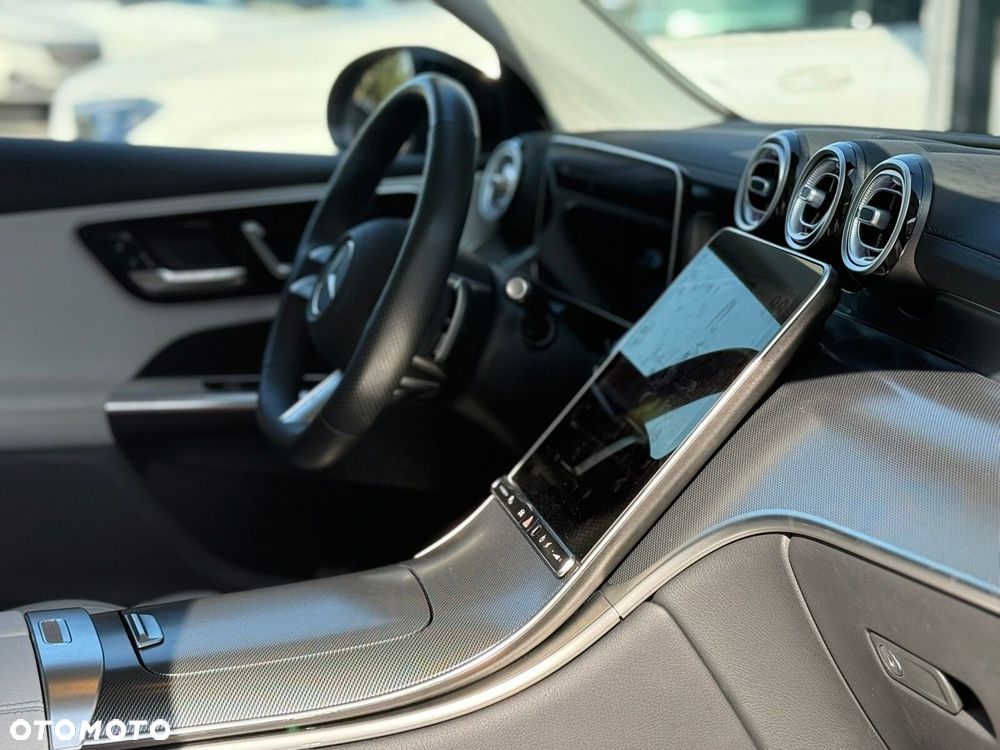 Mercedes-Benz GLC 200 mHEV 4-Matic AMG Line - 19