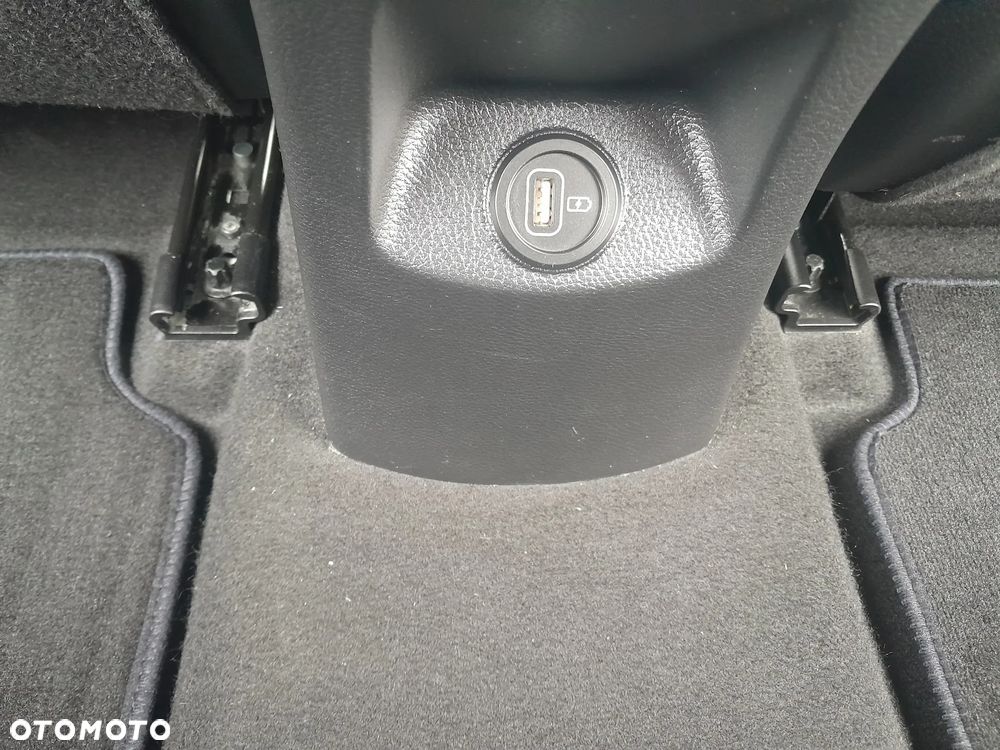 Kia Stonic 1.0 T-GDI GT Line DCT - 28