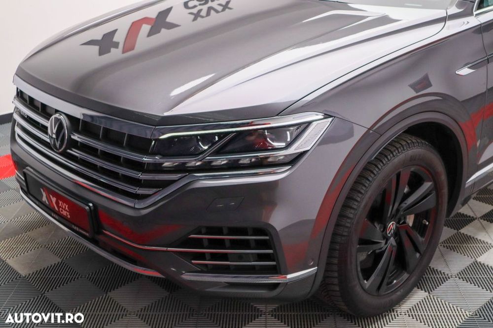 Volkswagen Touareg - 13