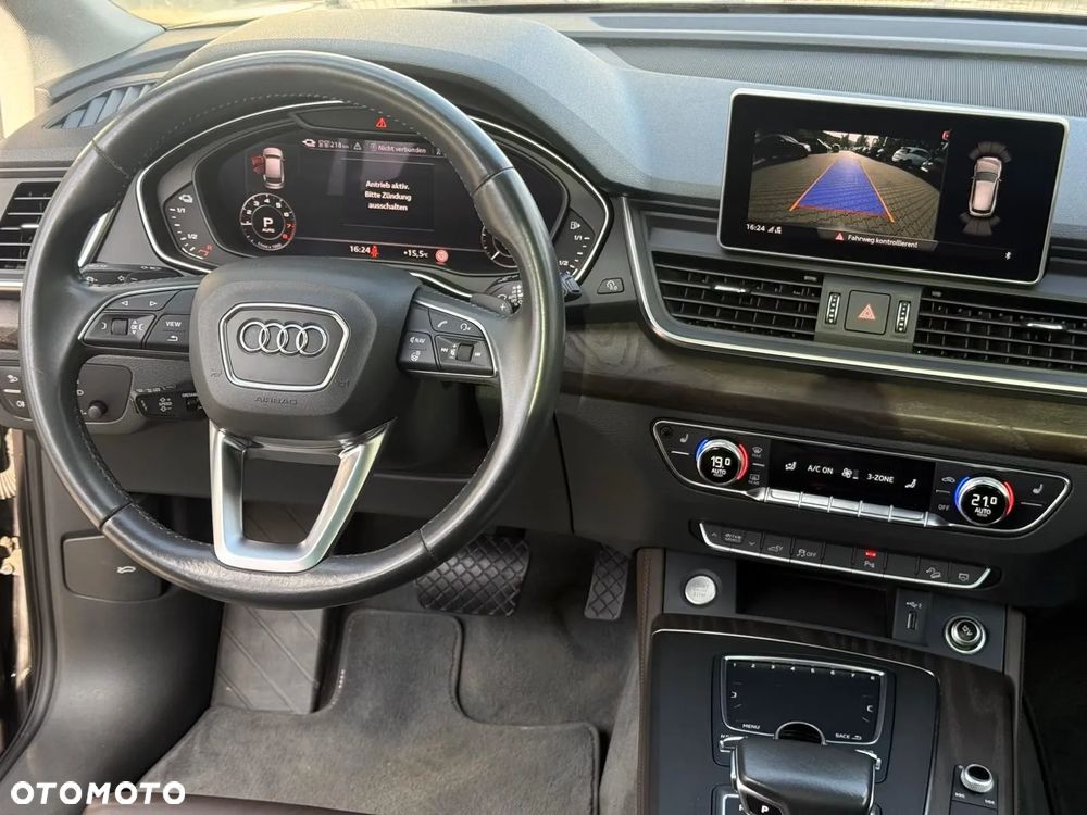 Audi Q5 55 TFSIe quattro S tronic S line - 9
