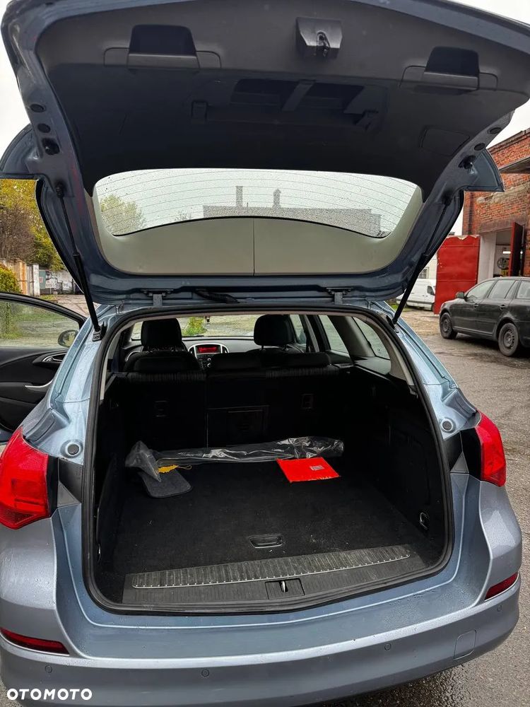 Opel Astra - 14