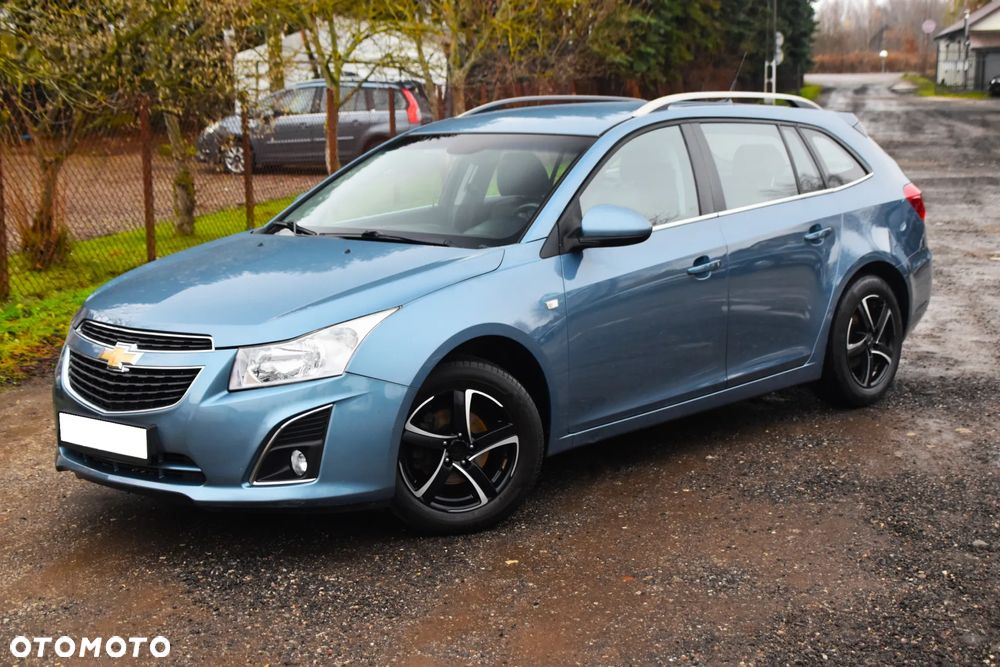 Chevrolet Cruze - 34