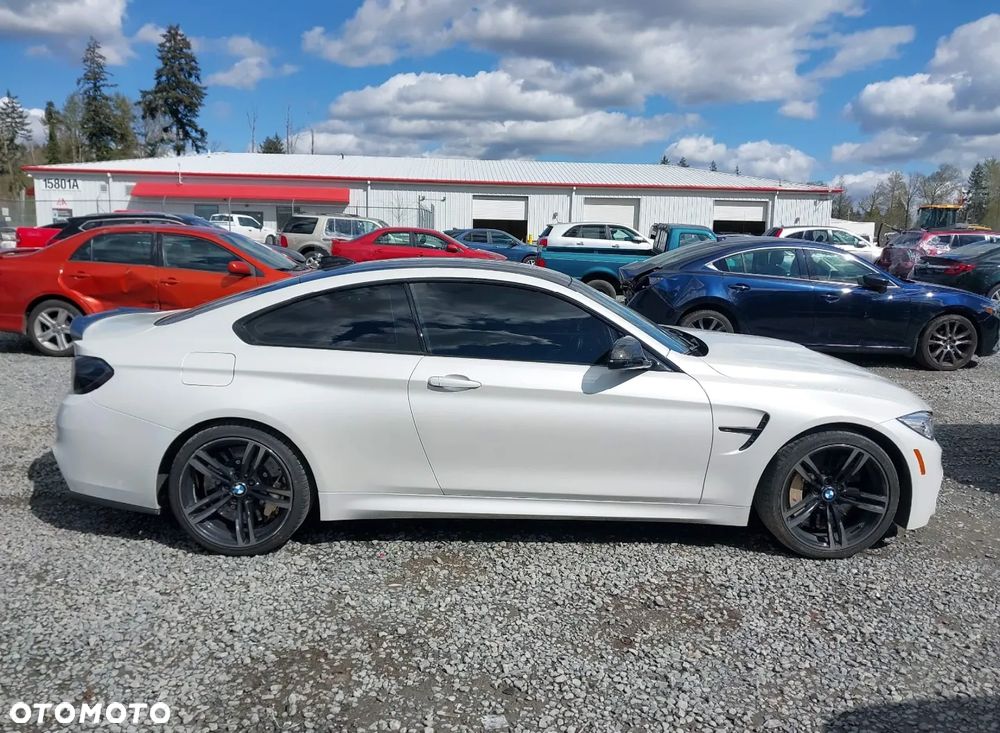 BMW M4 - 2