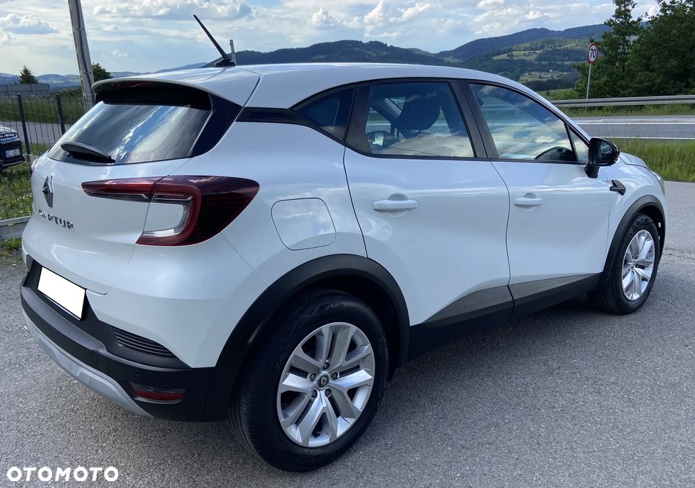 Renault Captur 1.3 TCe mHEV Intens EDC - 8