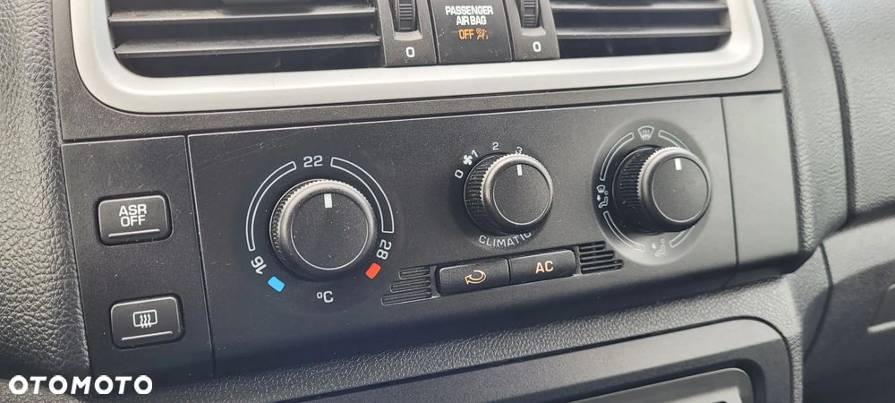 Skoda Fabia 1.2 HTP Elegance - 23