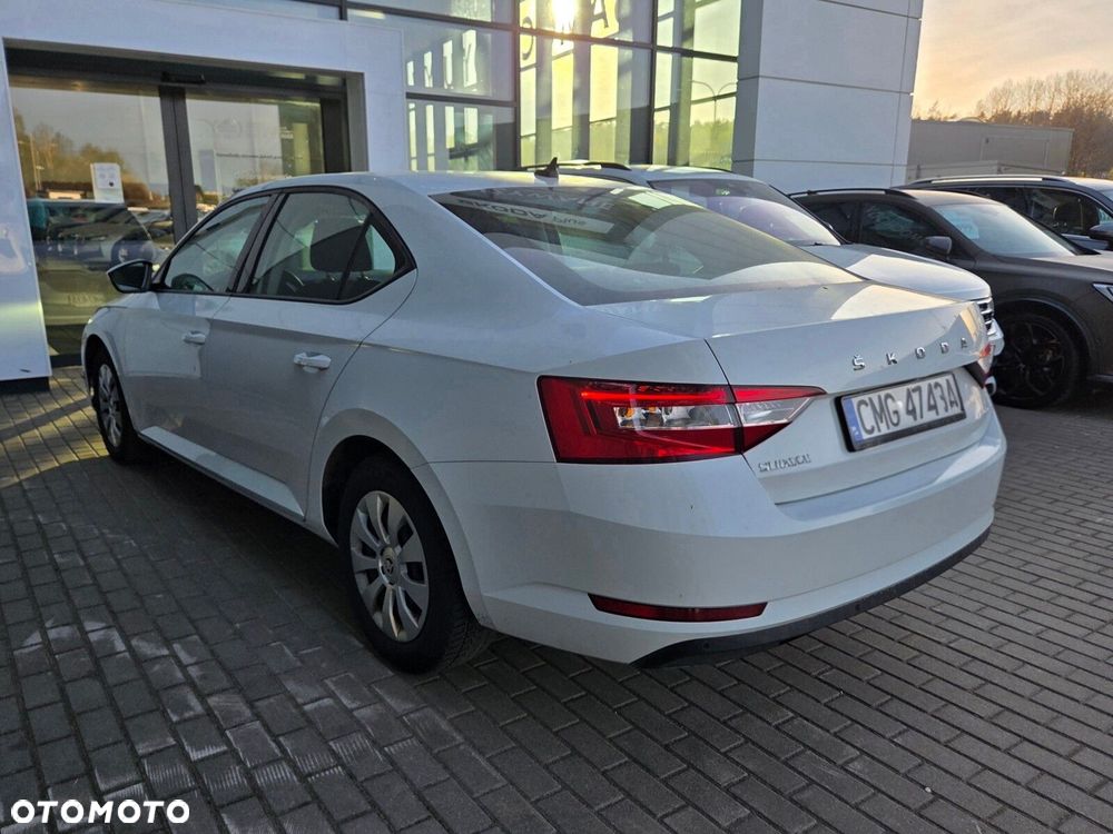 Skoda Superb 1.5 TSI Active - 2