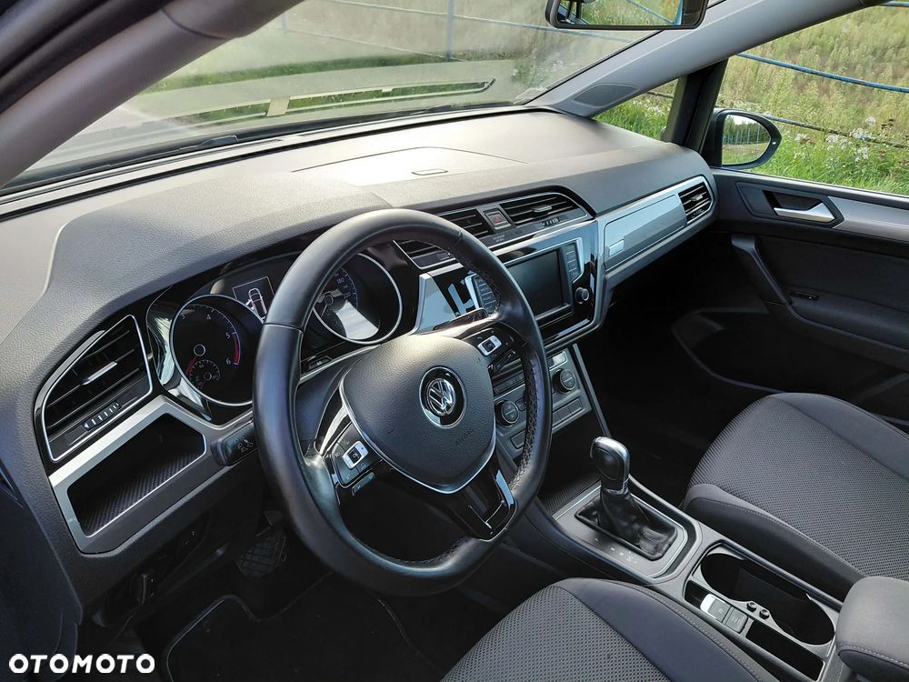 Volkswagen Touran 1.6 TDI BMT SCR Comfortline - 13