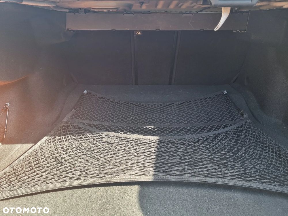 Mercedes-Benz Klasa E - 6