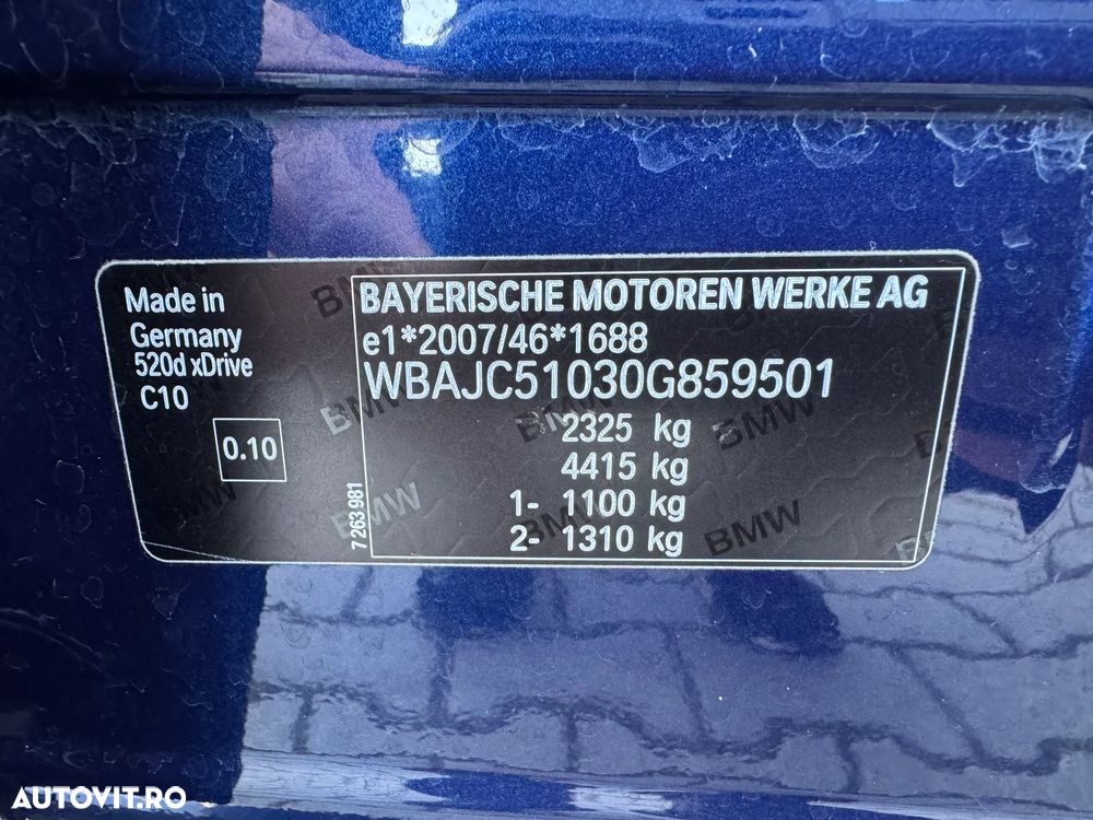 BMW Seria 5 520d xDrive AT - 19
