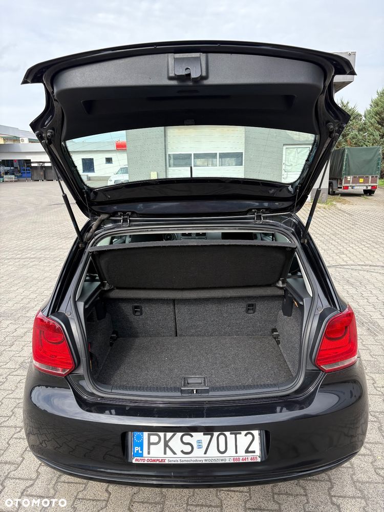 Volkswagen Polo - 15