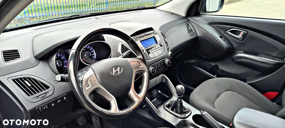 Hyundai ix35 1.6 2WD blue Style - 6