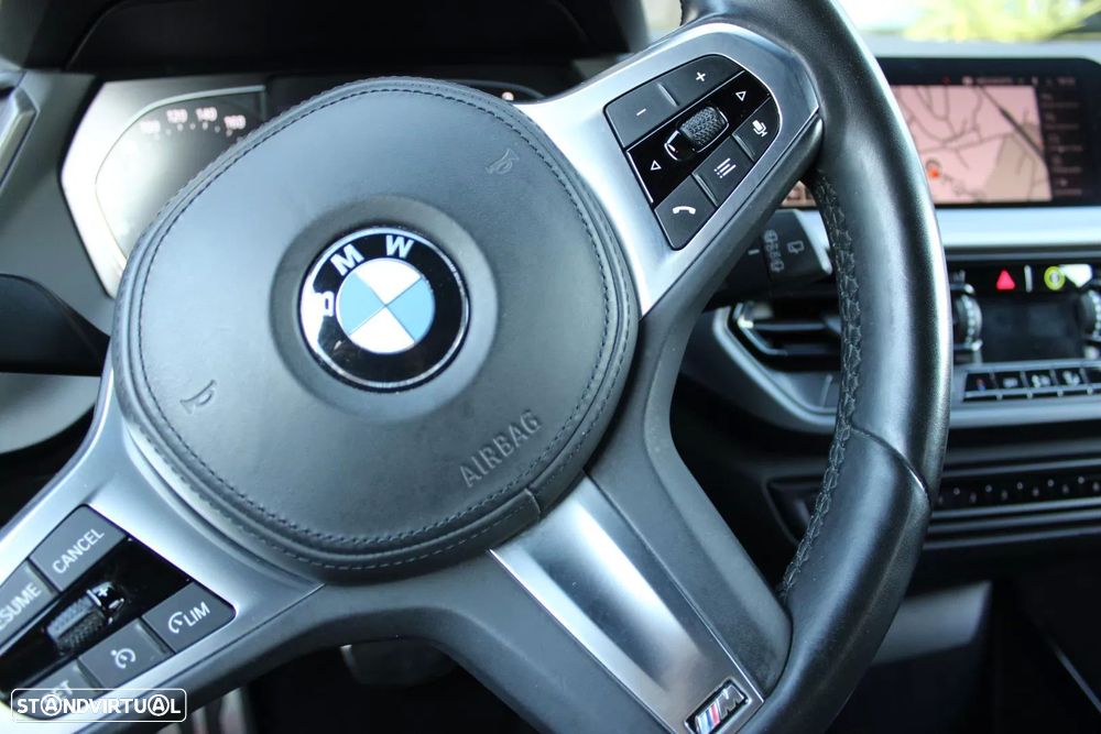 BMW 116 d Pack Desportivo M Auto - 28