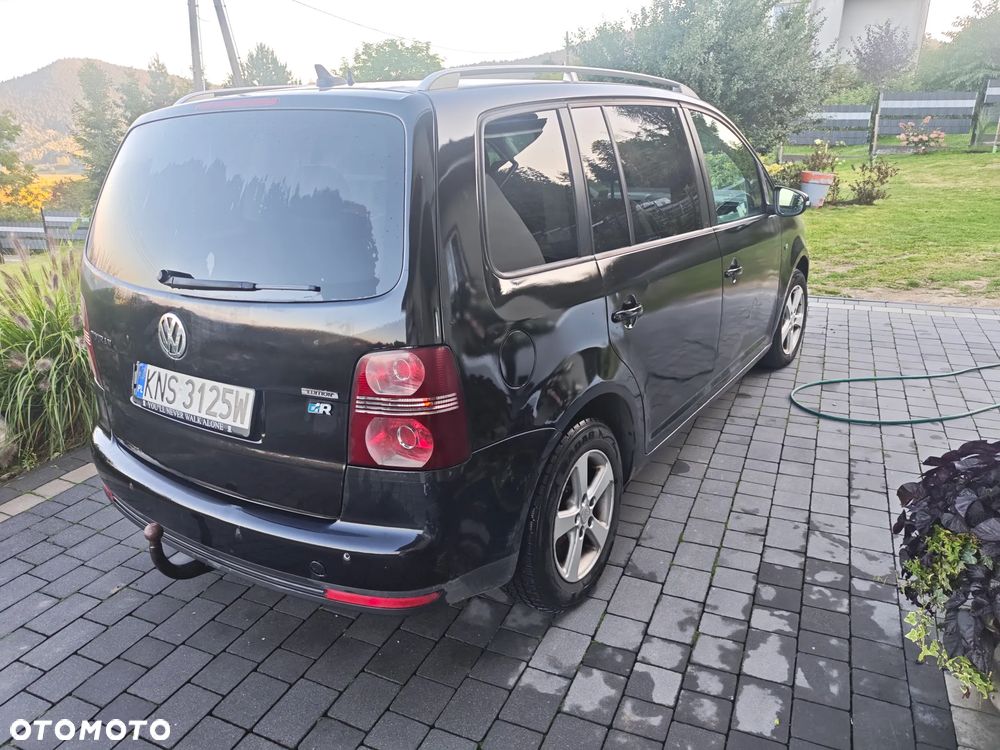 Volkswagen Touran 1.9 TDI DPF Highline DSG - 5