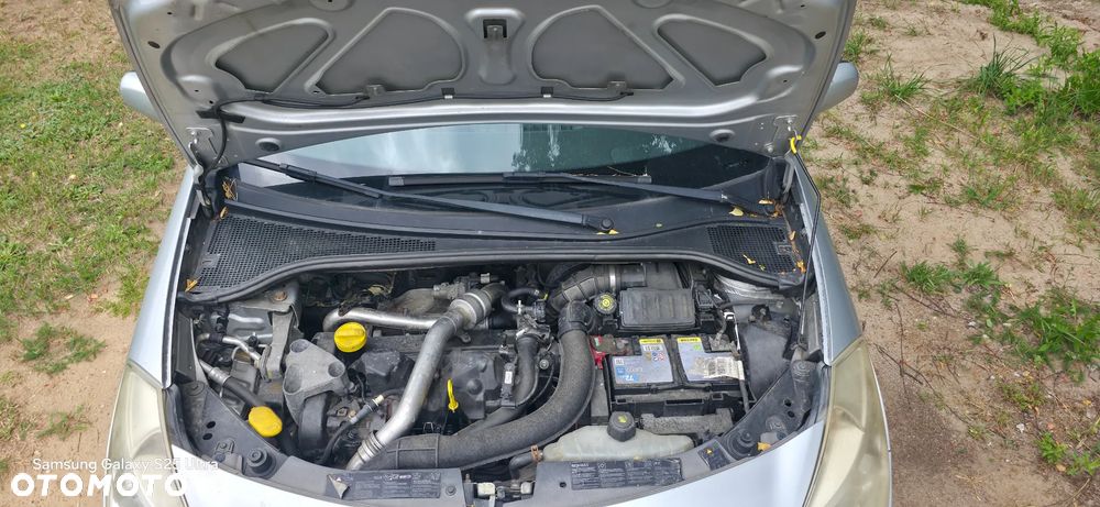 Renault Clio - 8