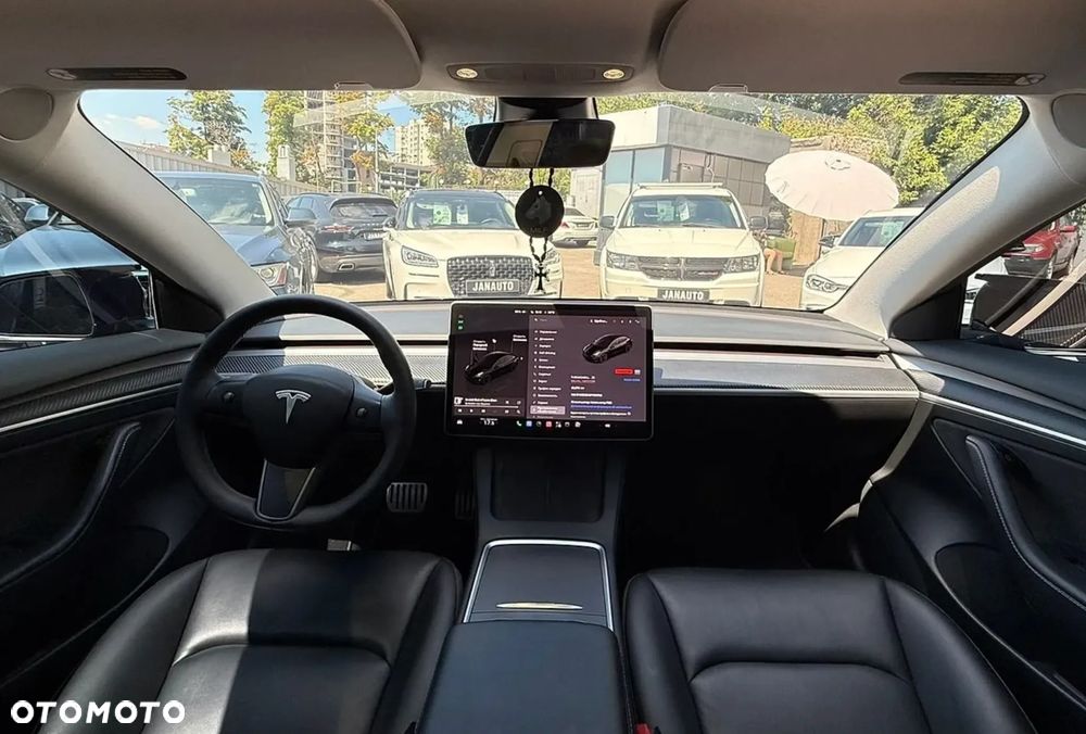 Tesla Model 3 Langstreckenbatterie Allradantrieb Dual Motor Performance - 7