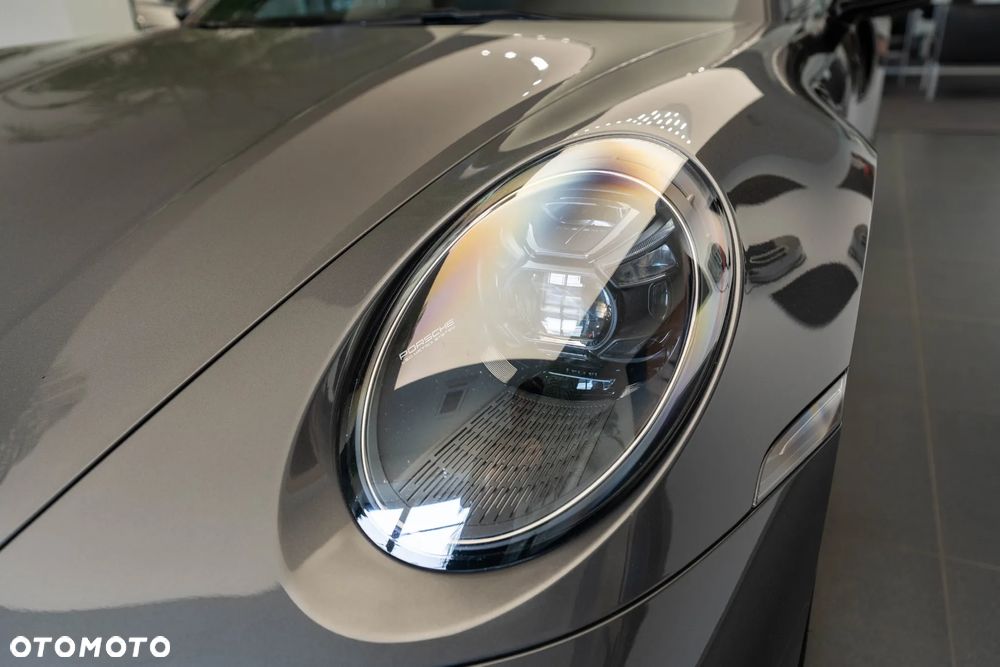 Porsche 911 Turbo S - 36