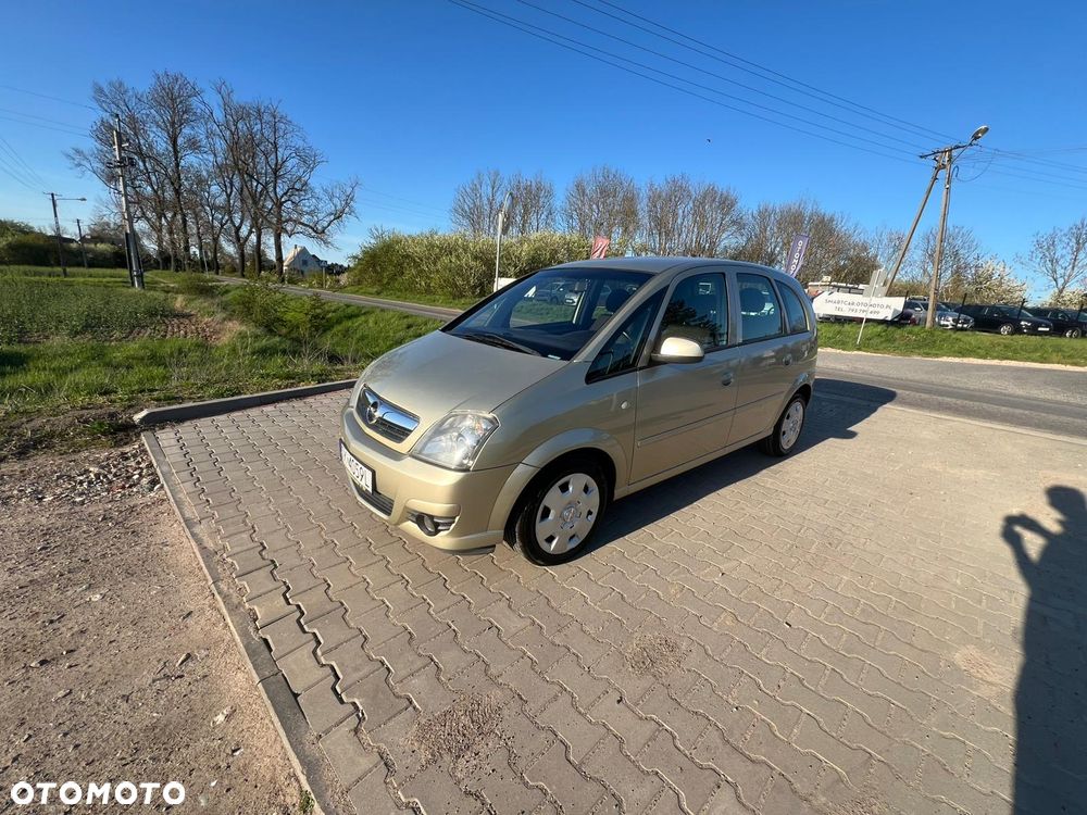 Opel Meriva 1.8 16V Cosmo Easytronic - 1