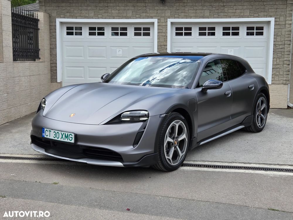 Porsche Taycan 4 - 2