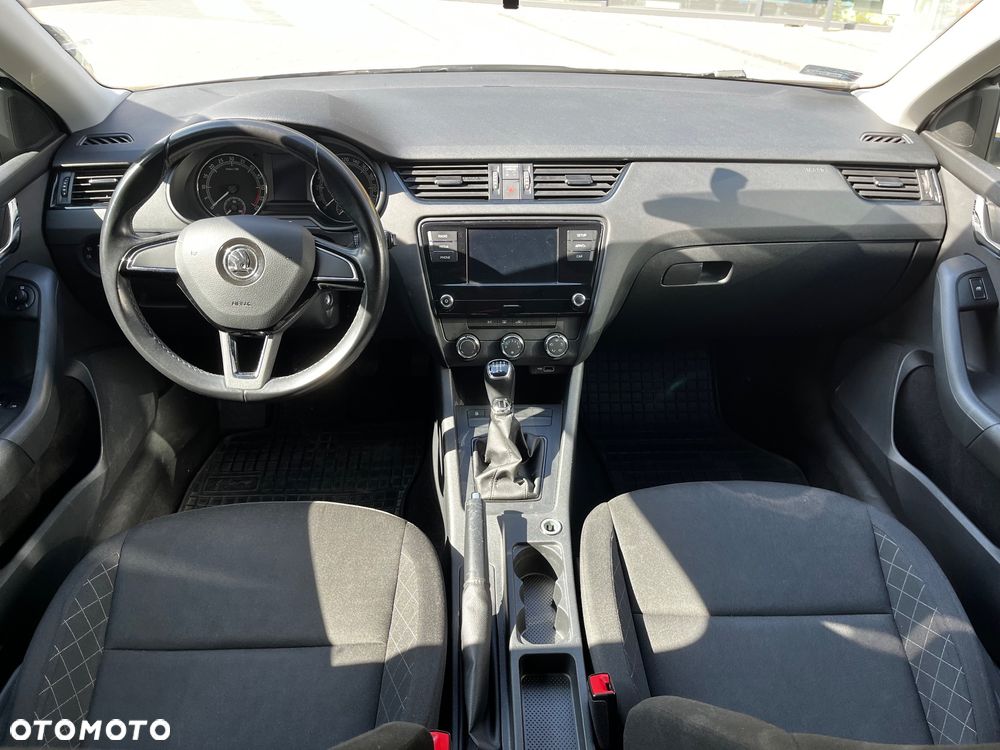 Skoda Octavia - 10