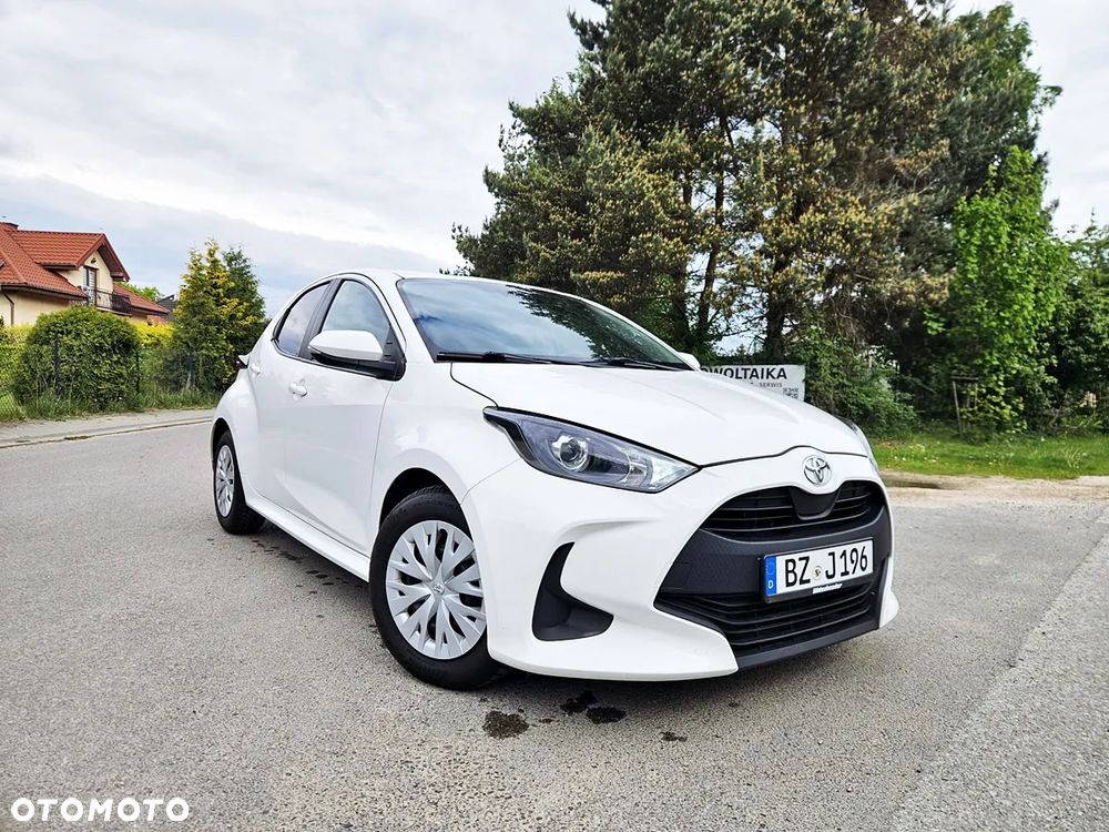 Toyota Yaris 1.5 VVT-i Luxe - 4