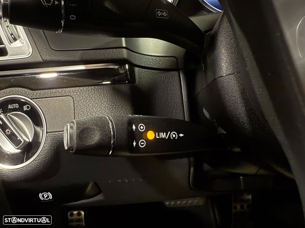 Mercedes-Benz E 250 CDi Avantgarde BlueEfficiency Auto. - 47