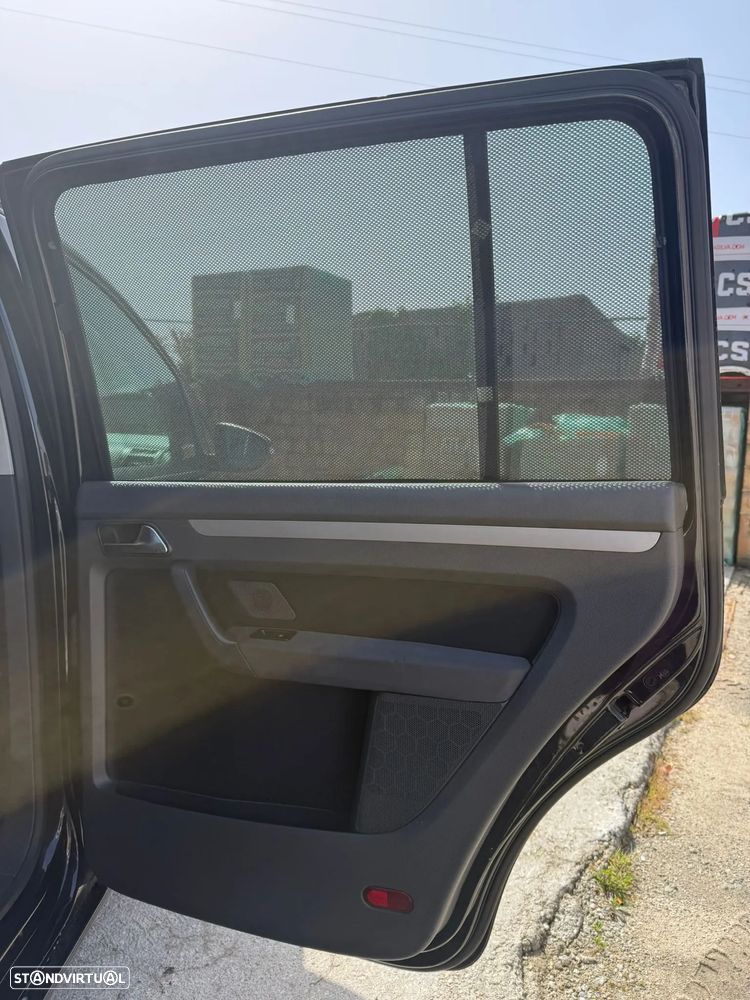 VW Touran 1.9 TDi Conceptl BlueM. 7L - 9