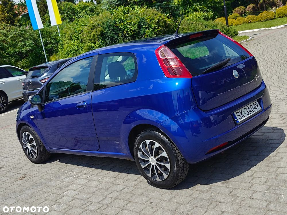 Fiat Grande Punto 1.4 8V - 14