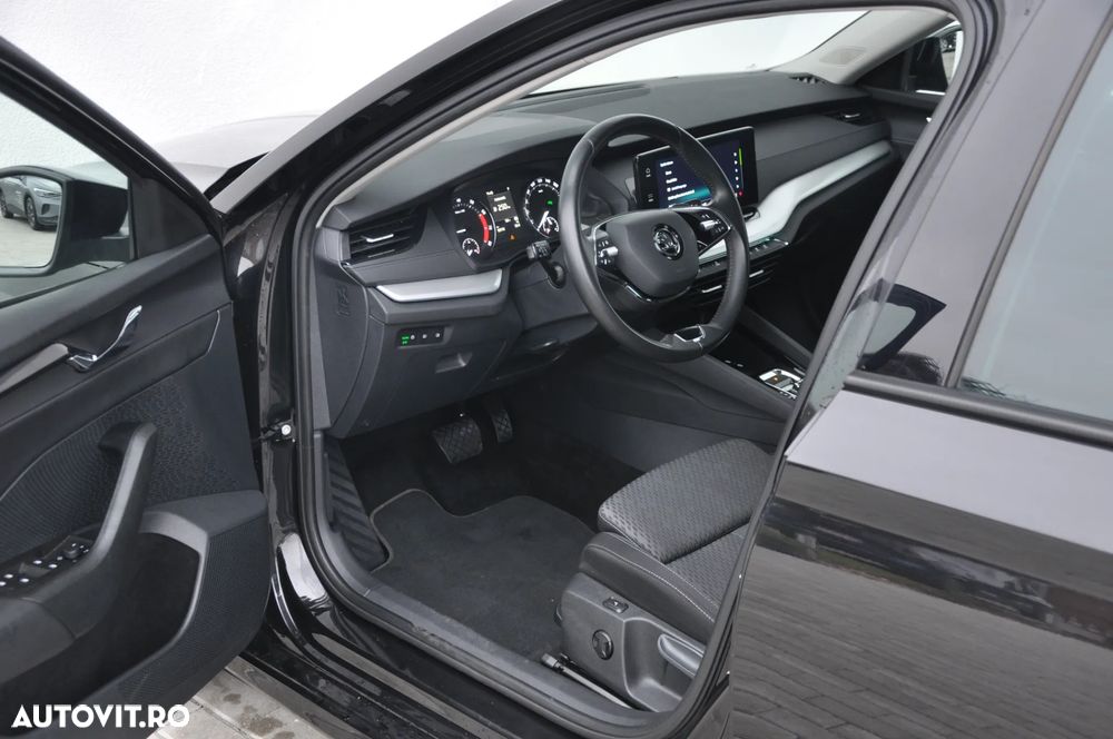 Skoda Octavia 1.5 TSI e-TEC DSG Clever - 14