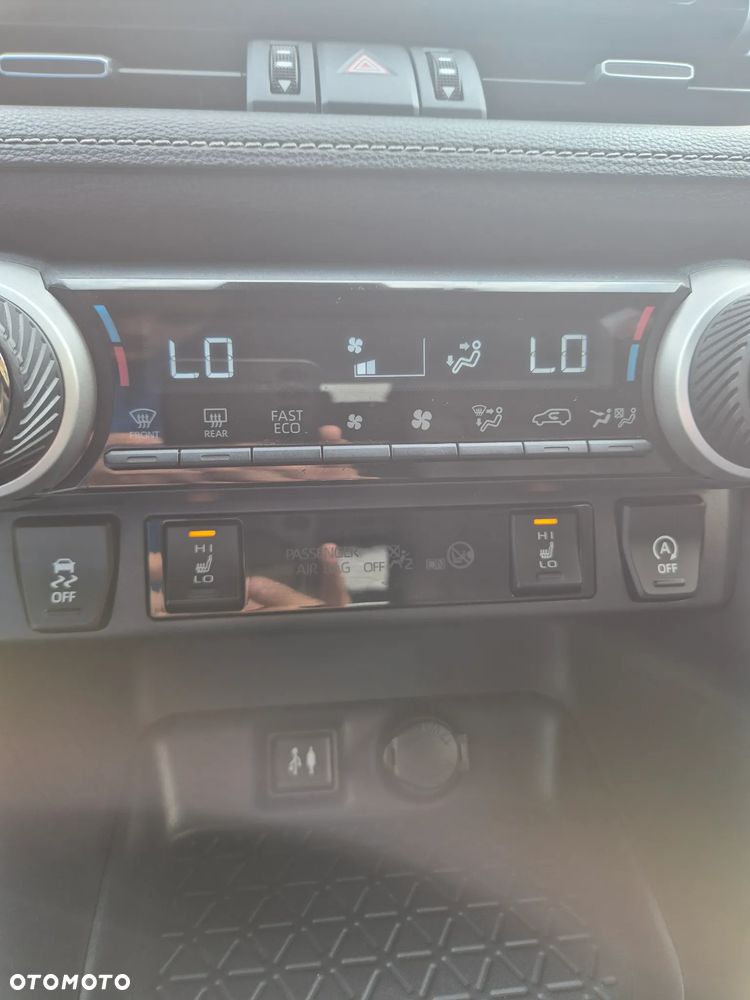 Toyota RAV4 2.0 Comfort 4x2 - 14