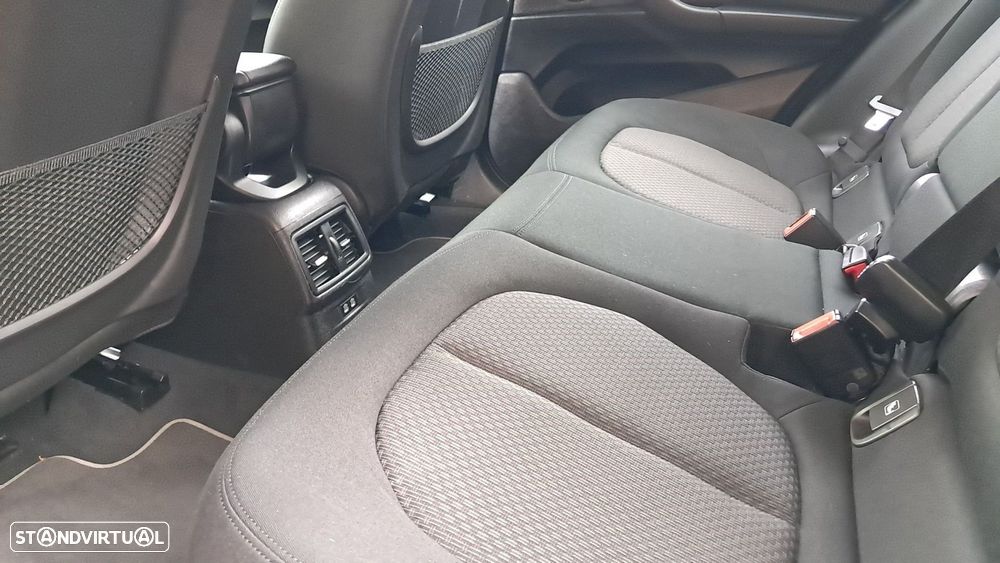 BMW X2 xDrive25e Advantage Plus - 32